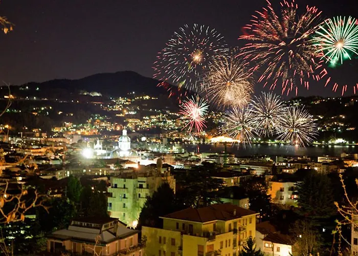 Apartment Silky House With Private Parking Como