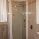 Silky House With Private Parking Apartment *