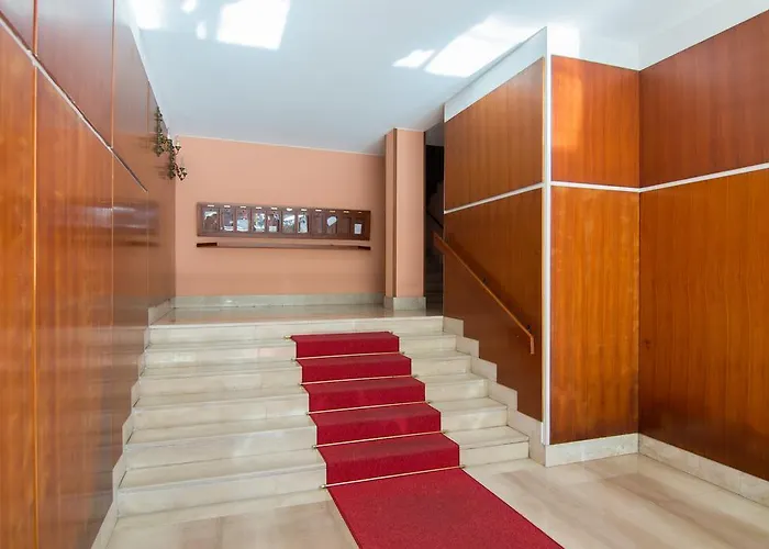 Silky House With Private Parking Appartement